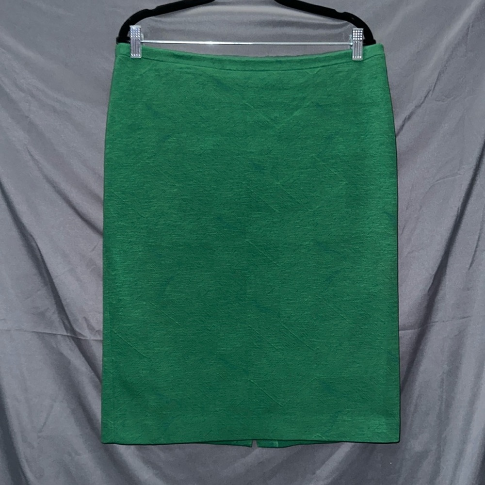 Green raised print pencil skirt